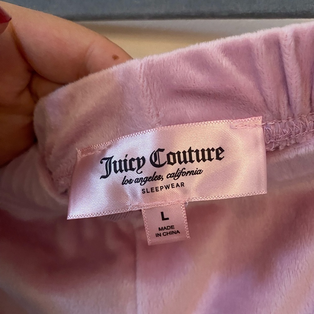 Juicy Couture Pink Velour Rhinestone “Juicy” Lounge Shorts Y2K Glam Size L - Picture 4 of 7